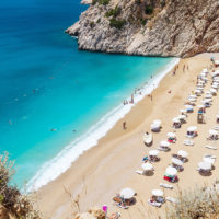 Badeurlaub am Mittelmeer oder an der Ägäis im Sommer 2023